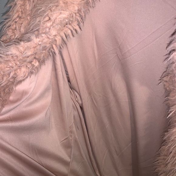 Sherpa Jacket - Picture 5 of 6